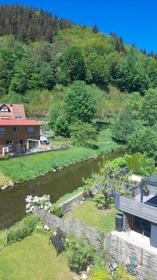 Ferienwohnung Am Enzufer Mit Balkon In Bad Wildbad Im Schwarzwald Exterior foto