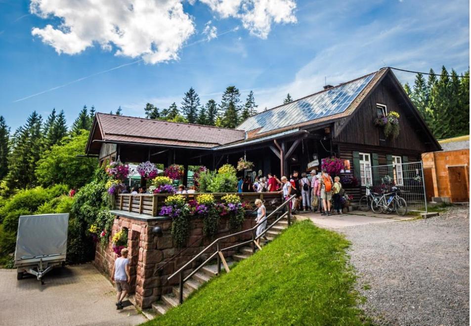 Ferienwohnung Am Enzufer Mit Balkon In Bad Wildbad Im Schwarzwald Exterior foto